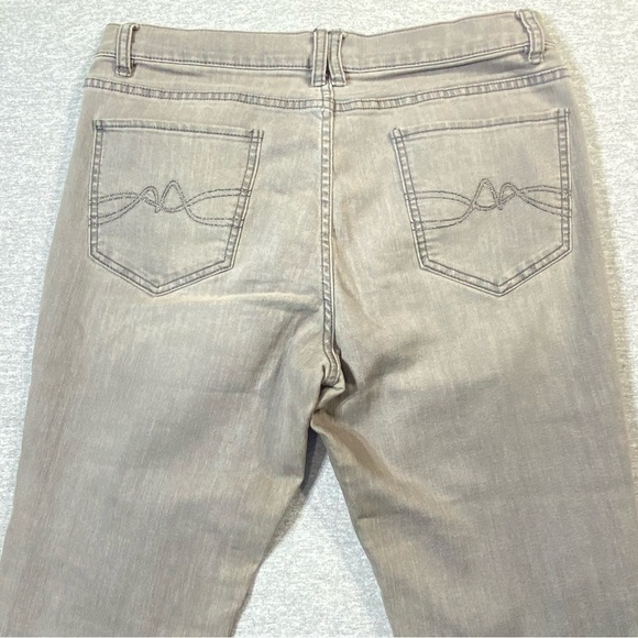 New York & Co. Jegging Jeans Women 10 Gray Straight Leg Mid Rise Stretch Denim - Picture 8 of 15